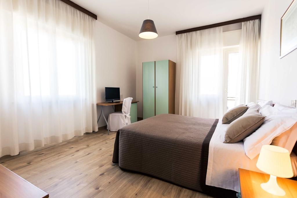 Hotel Antagos Montesilvano